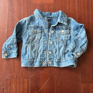 Baby gap unisex denim jean jacket. Size 6-12 months.